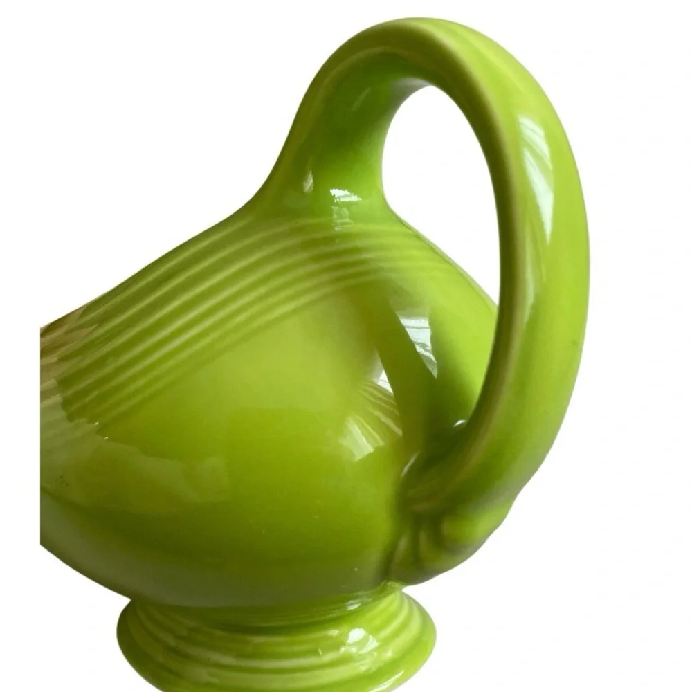 Fiesta (Fiestaware) Sauceboat, Chartreuse or Lemongrass glaze pristine condition